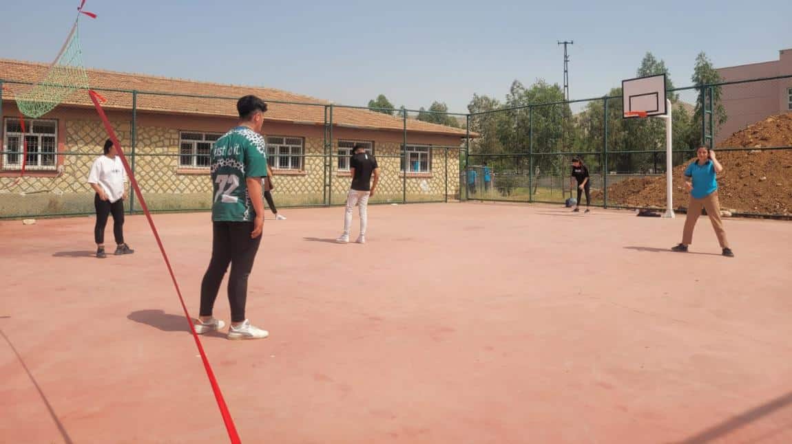 sınıflar arası voleybol turnuvası